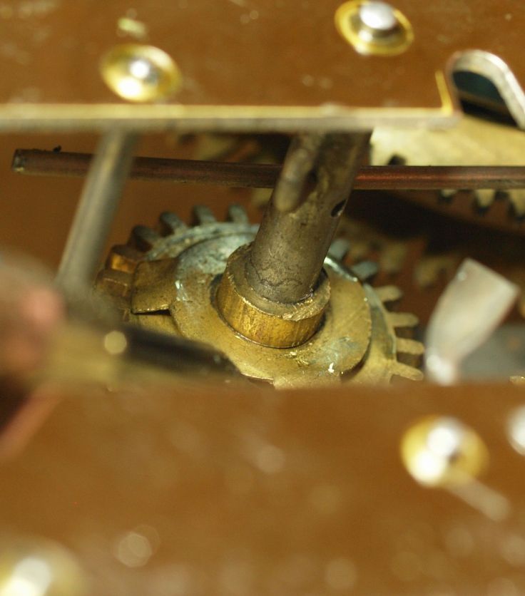 view of the clutch cup on the centre arbour