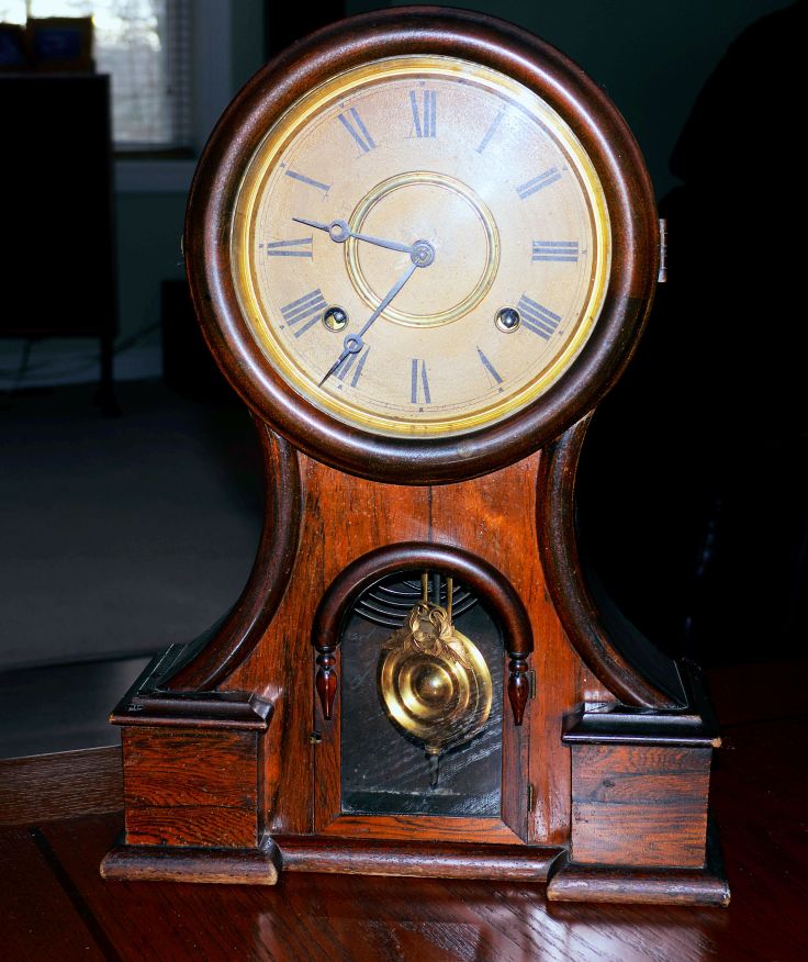 Ingraham Huron mantel clock circa 1878