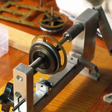 Olie Baker spring winder