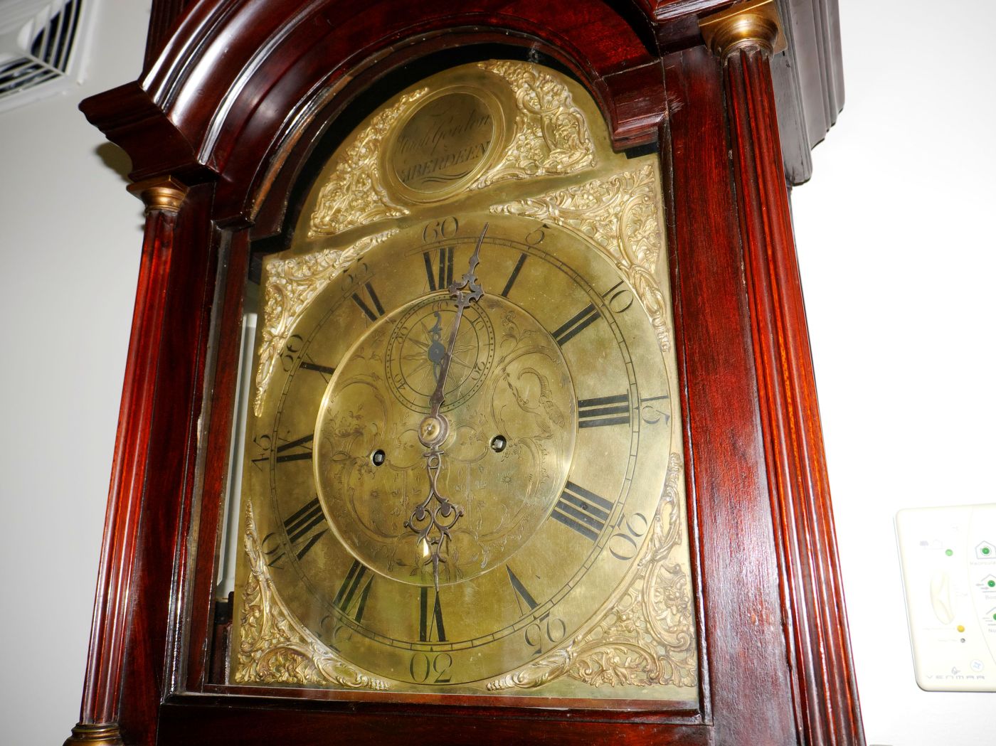 Hugh Gordon face, hands and spandrels