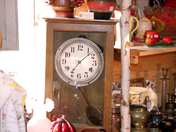 Mystery clock