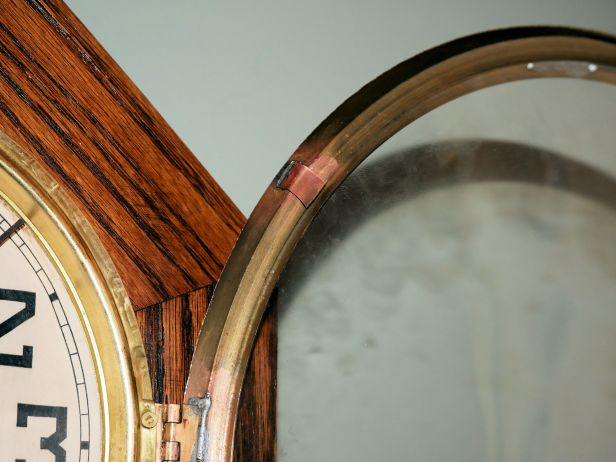 rs-bezel-and-glass-on-a-waterbury-_3