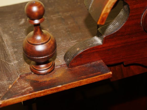 Top finial might have been larger originally