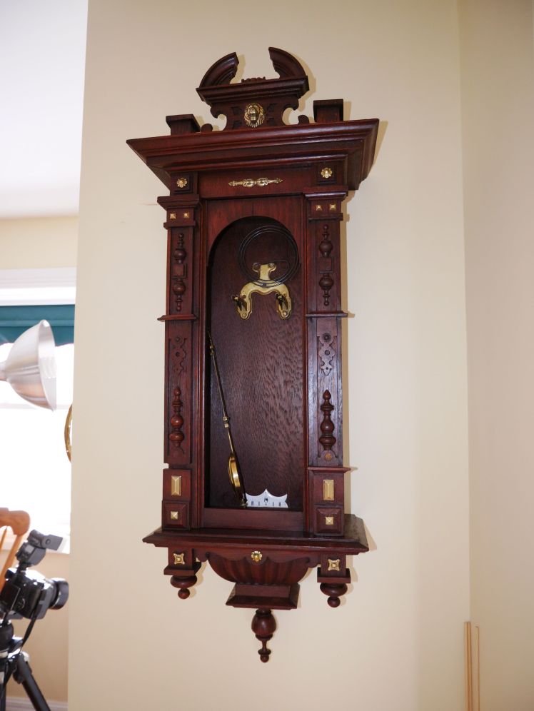 Decorative nails polished