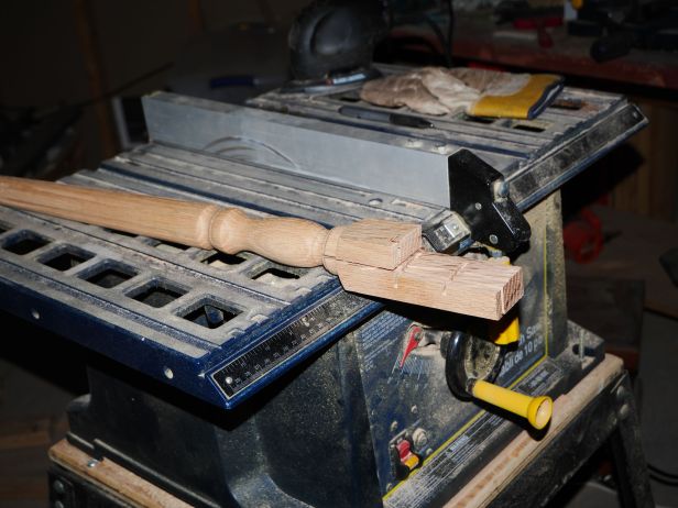 Oak stairway spindle