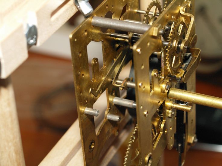 Without strike side wheels