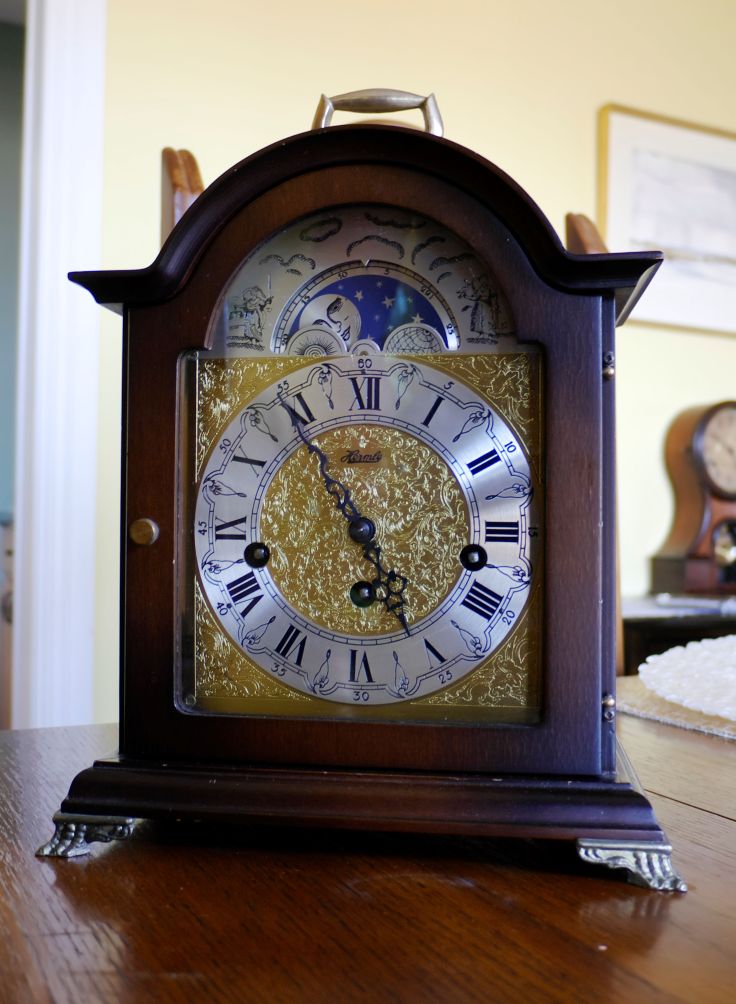 Four spandrels surrounding the chapter ring