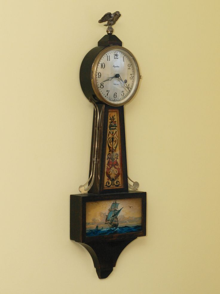 Handsome Banjo Clock