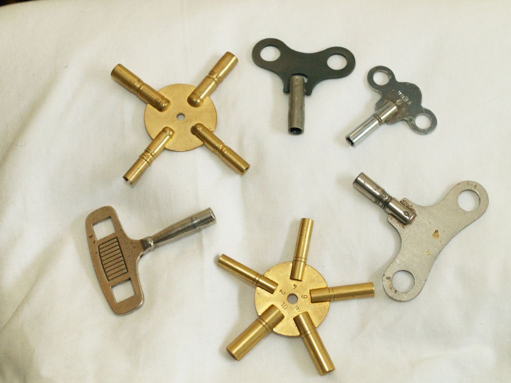 4 and 5 prong keys and singles