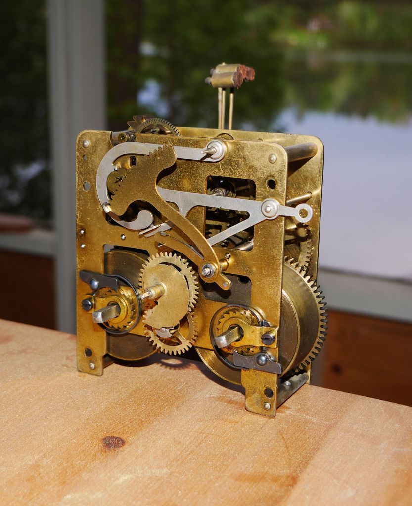 Mauthe movement front plate