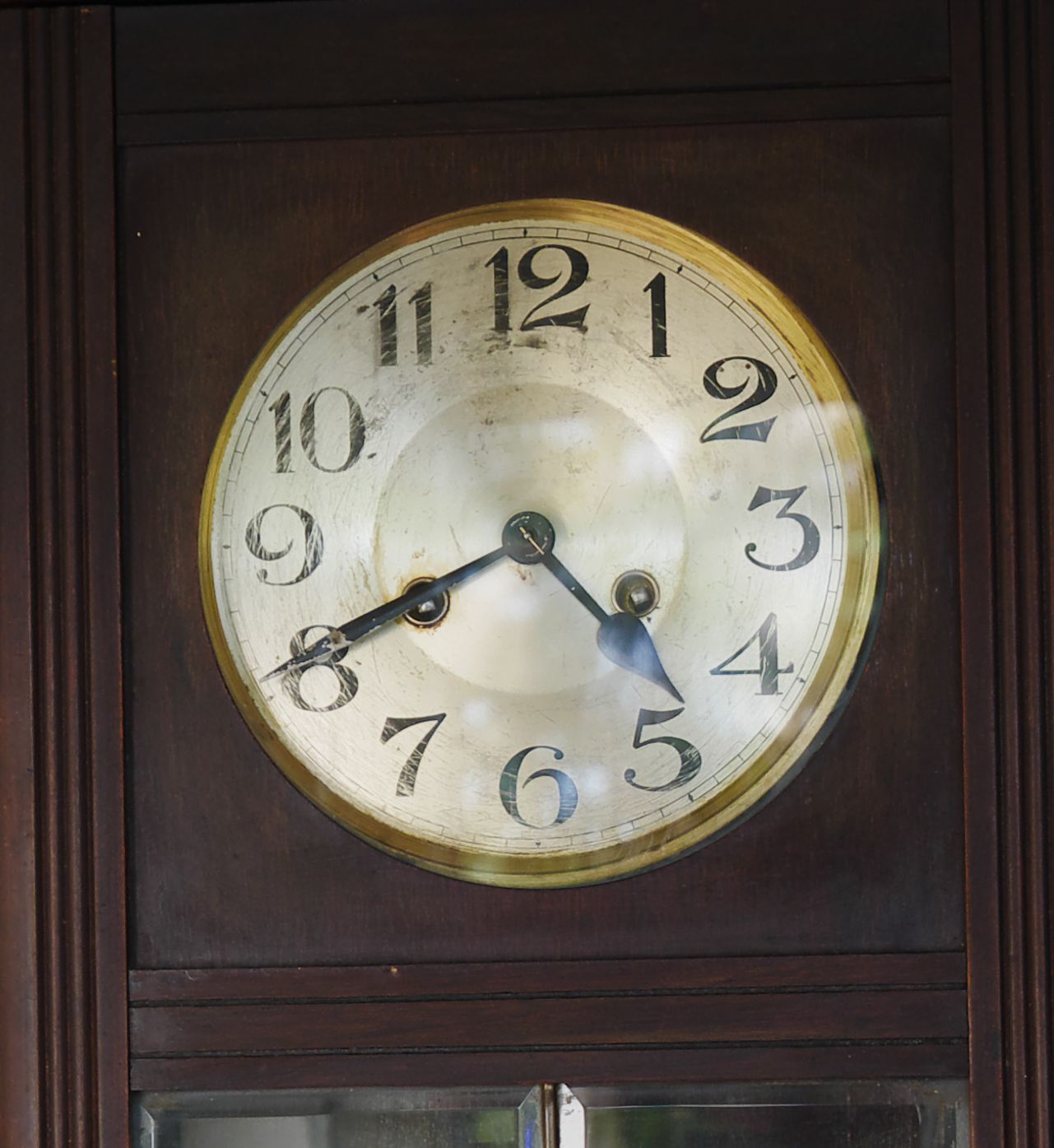 Dial face with abraded numerals