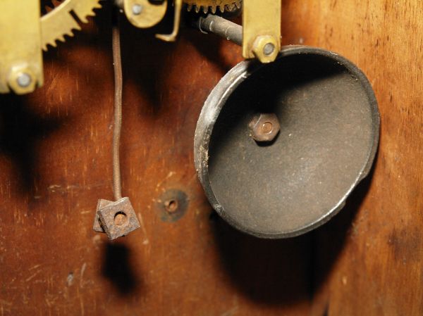 Half hour bell strike, those nuts are not original