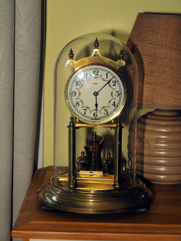 Kundo standard size 400 day clock