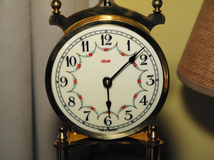 Dial face Kundo Clock