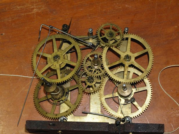 Simple 30 hour movement, top plate removed