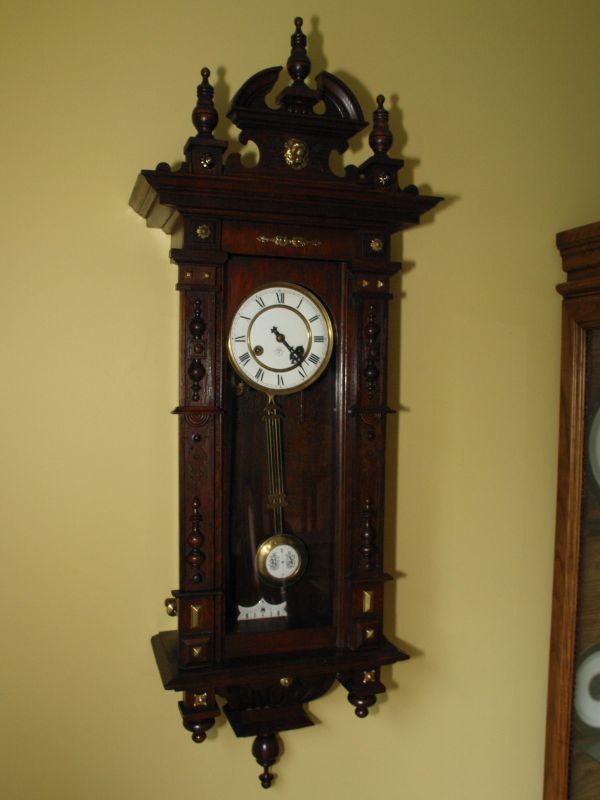 Junghans Crispi wall clock