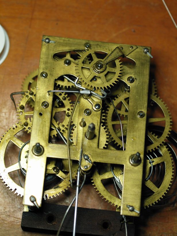 30 hour movement - front plate