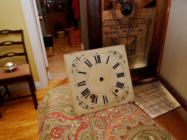 Wooden Roman numeral dial