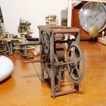 Siezed time-only movement