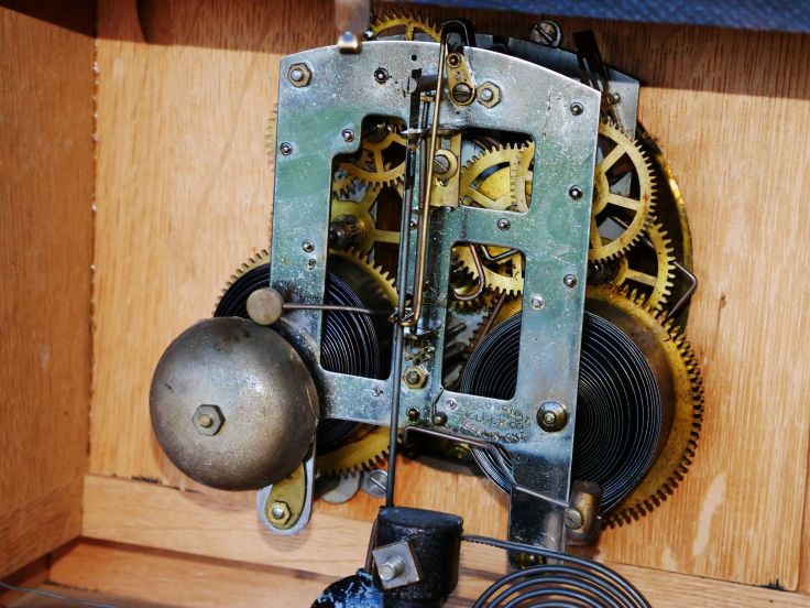 Time and strike movement with steel plates