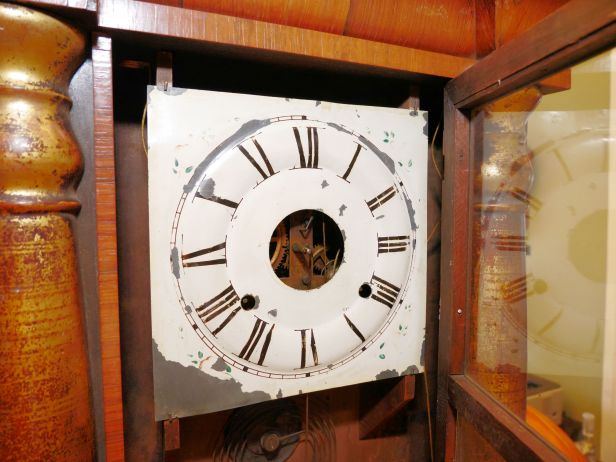 Which do you prefer , IV or IIII?