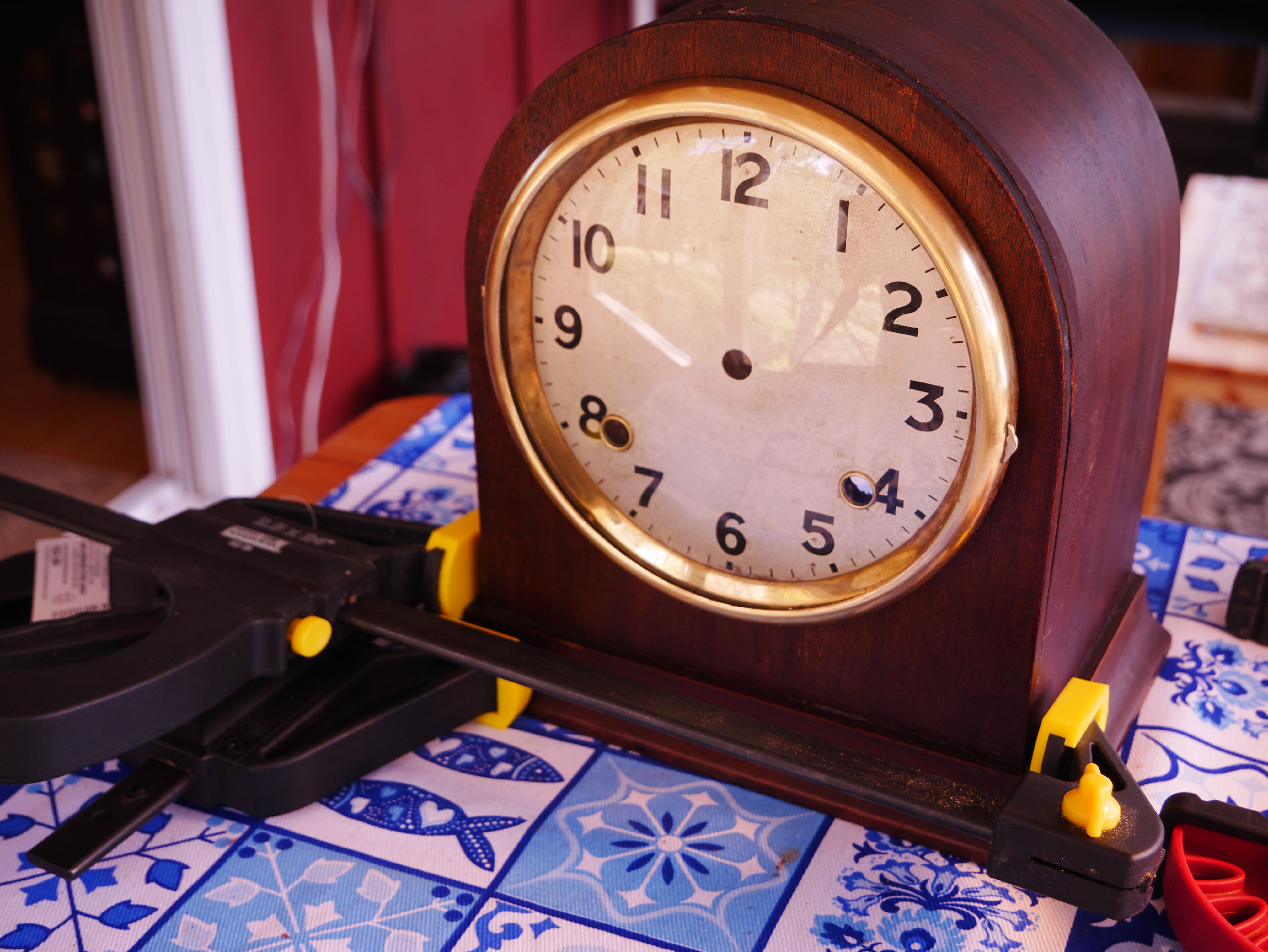Arthur Pequegnat Bedford bringing a handsome mantel clock back to