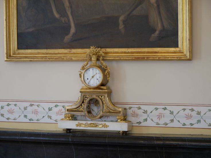 Unknown mantel clock, Tivoli Hotel, Sintra, Portugal