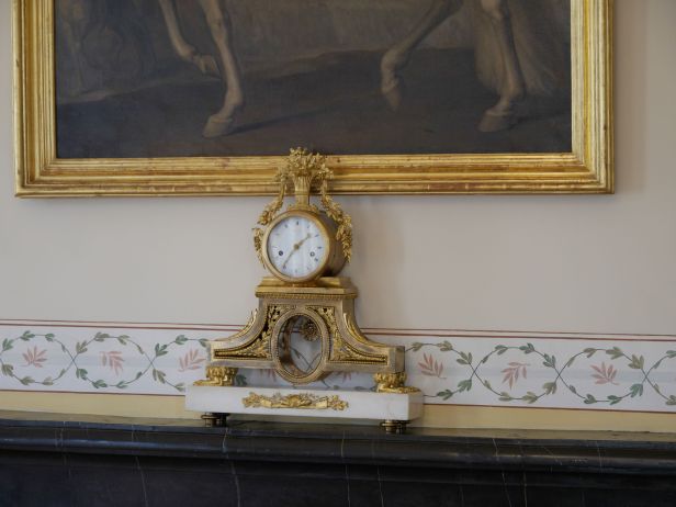 Unknown mantel clock, Tivoli Hotel, Sintra, Portugal