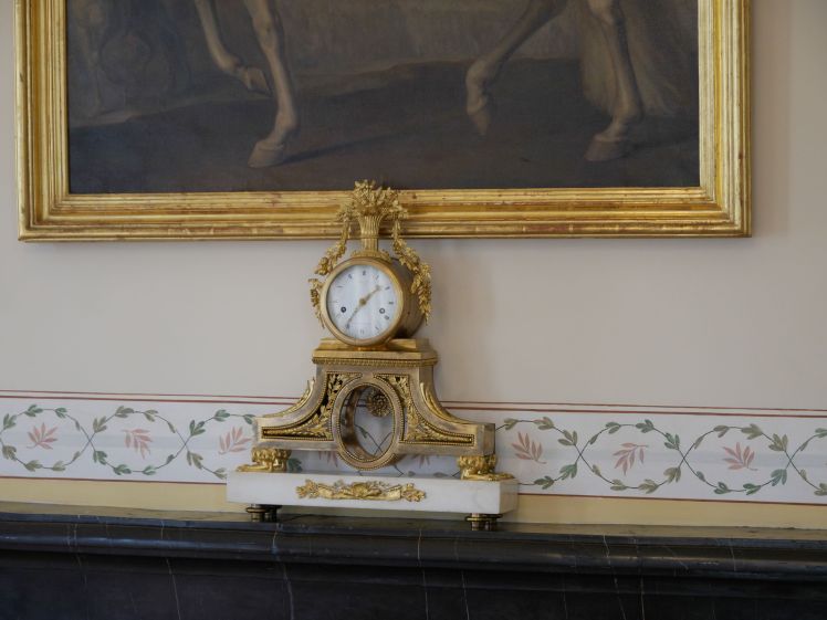 Unknown mantel clock, Tivoli Hotel, Sintra, Portugal