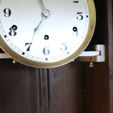 winding arbours on Vedette clock