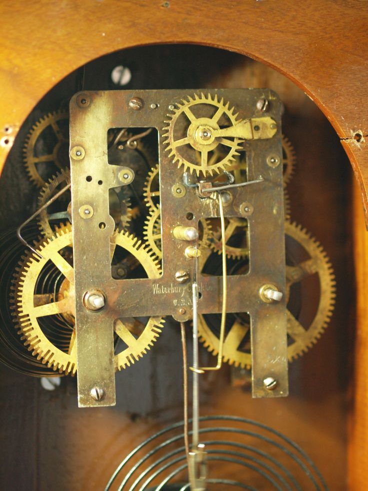 Waterbury time and strike movement