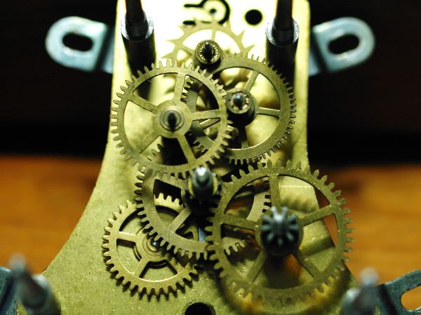 Blackforest clock movement