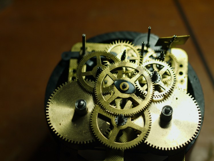 Hermle movement, front plate removed 