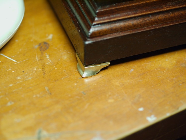 Corner foot for Junghans bracket clock