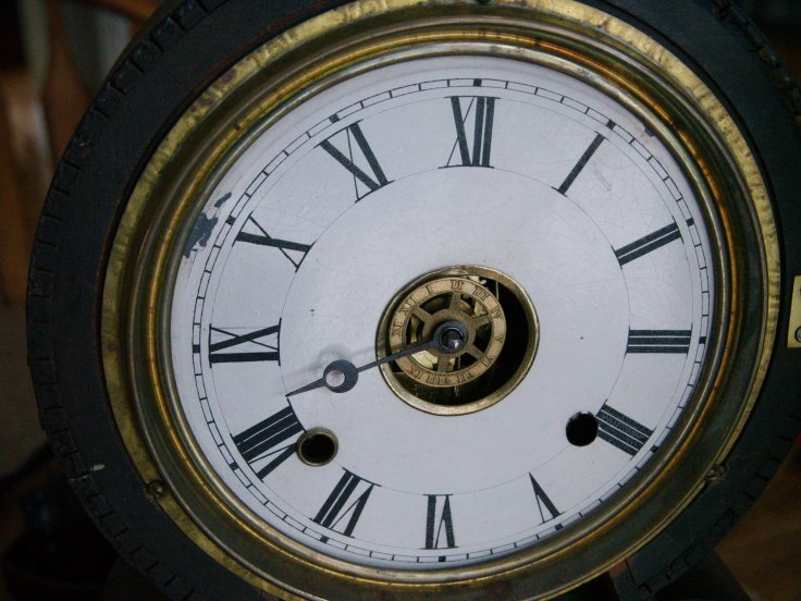 Ingraham Grecian shelf clock