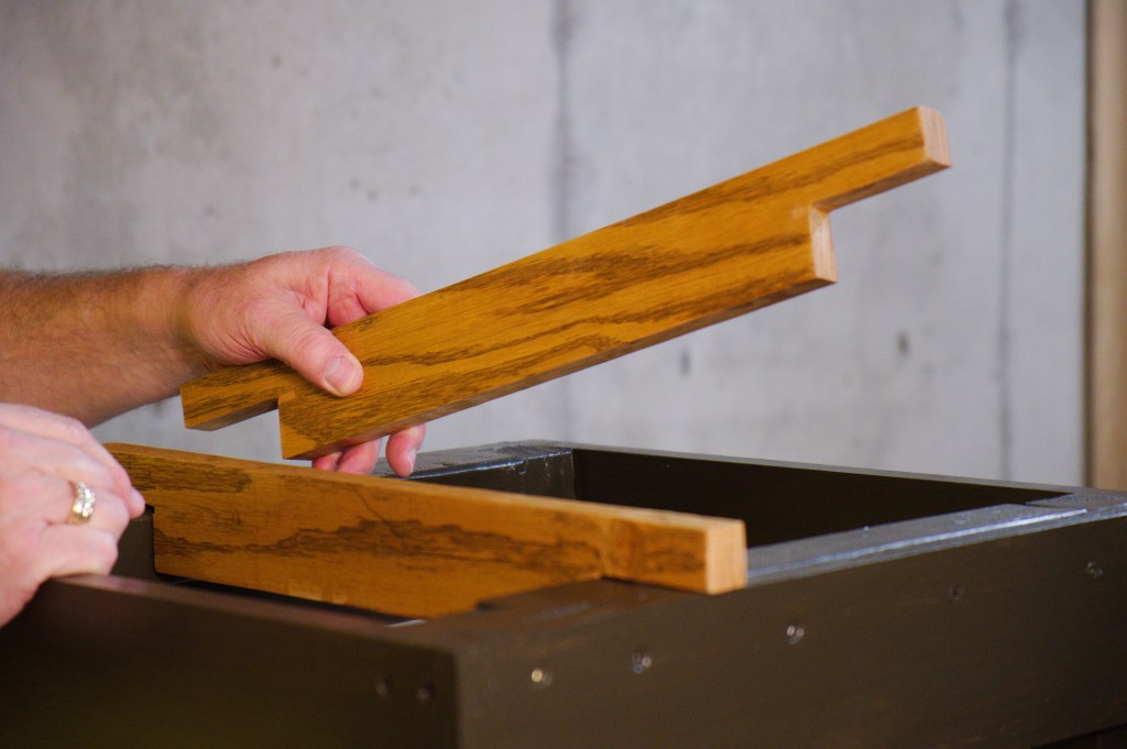 Clock stand one rail on