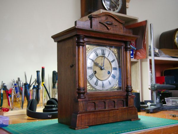 HAC mantel clock